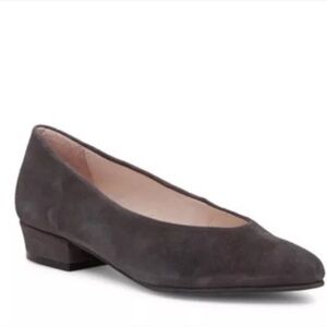 Patricia Green Sandra Suede Pump heels